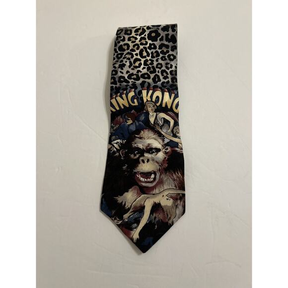 1992 Vintage King Kong American Films Classics Empire State Building Mens 4” Tie - Picture 6 of 6